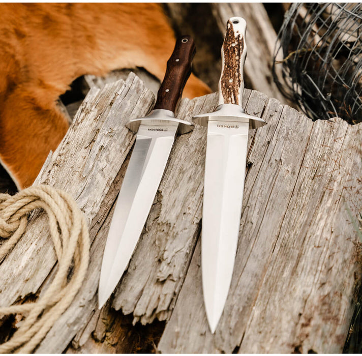 Boker Colmillo HX 02BA5918HX (ACX390, Dagger, Satin, Stag) Fixed Blade