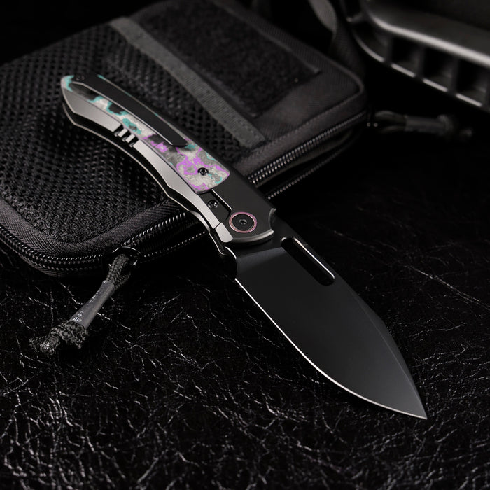 Remette ORCAJYD RT-Orca (M390, Drop Point, Pearlescent DLC, Titanium & Jazzy CamoCarbon, Button Frame Lock) Folding Pocket Knife