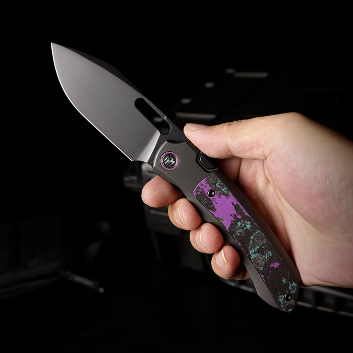 Remette ORCAJYD RT-Orca (M390, Drop Point, Pearlescent DLC, Titanium & Jazzy CamoCarbon, Button Frame Lock) Folding Pocket Knife