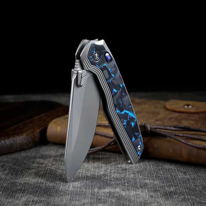REMETTE ONEA2 RT-ONE (M390, Drop Point, Manual Fine Grinding Pearlescent Surface Effect, Titanium + Carbon Fiber) Folding Knife
