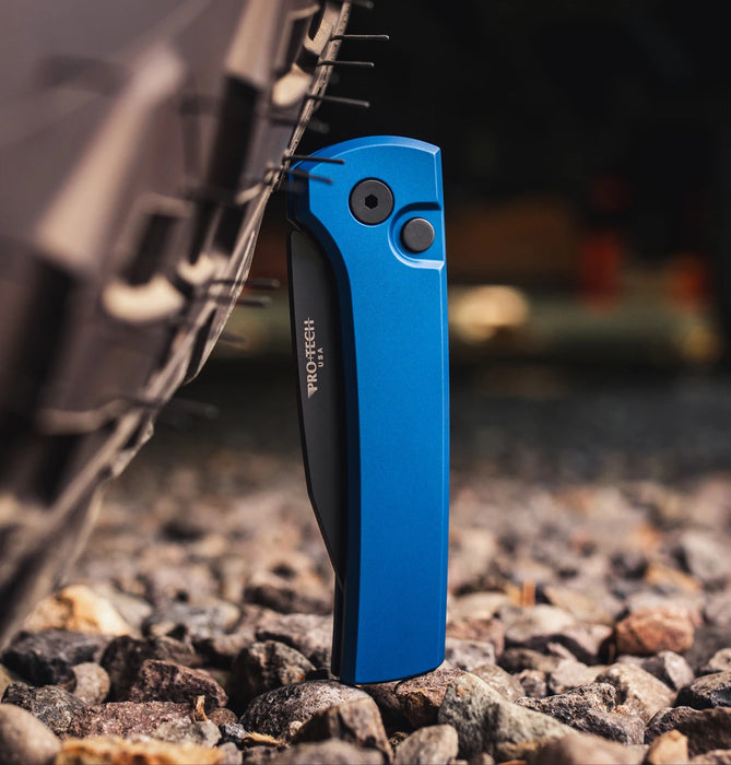 Pro-Tech RCS1103-Blue Scapegoat Compact (MagnaMax, Clip Point, DLC, Aluminum, Blue) Automatic Pocket Knife